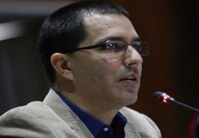 Venezuela espera que Gobiernos de A. Latina acepten el diálogo