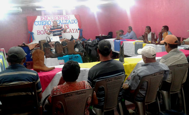 Mefcca realiza encuentro regional de cuero y calzado