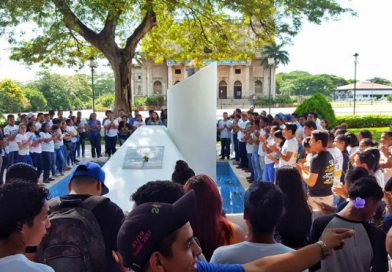 Juventud nicaragüense celebra natalicio de Tomás