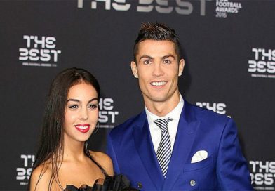Cristiano comparte su primera foto con familia completa, Georgina luce sensual