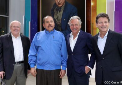 Comandante Daniel se reúne con empresarios e inversionistas españoles