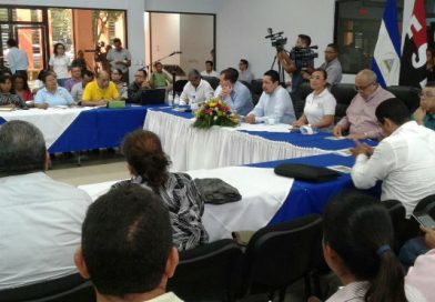 MINED desarrolla tercer encuentro con Directores de Centros Educativos Privados