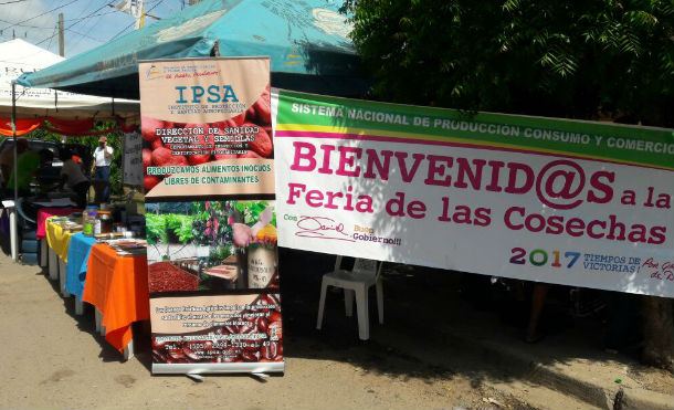 Chinandega: Desarrollan feria de las cosechas y productos lácteos