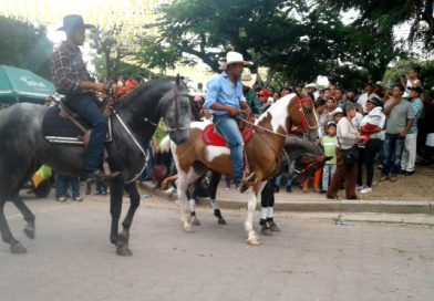 Pobladores de Palacagüina disfrutan del desfile hípico