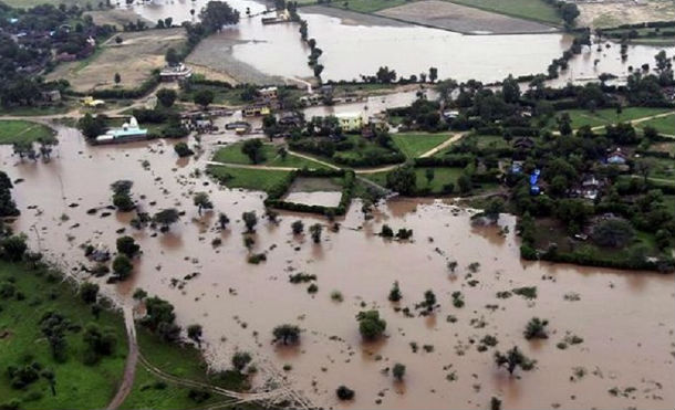 Se elevan a 224 los muertos en la India por inundaciones