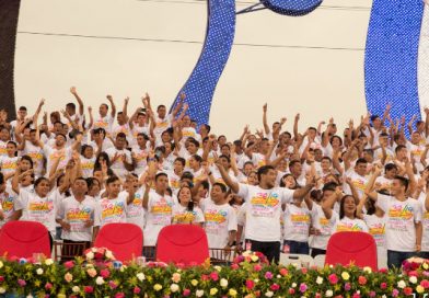 Compañera Rosario saluda 38 aniversario de la JS19J