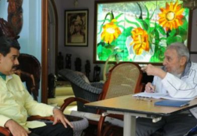 Maduro: Fidel Castro es líder de la dignidad y de la lucha antiimperialista