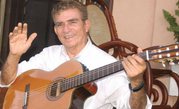 Compañera Rosario saluda el cumpleaños 84 de Otto de la Rocha