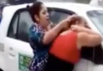 Brutal pelea de dos mujeres por el "amor de un reo" se hace viral