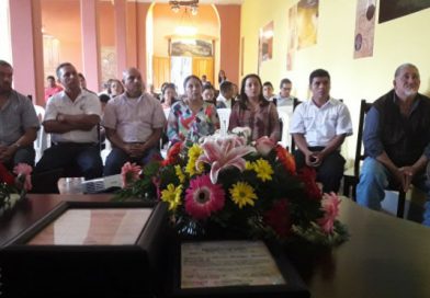 Entregan reconocimiento Orgullo de mi Municipio a productores emprendedores