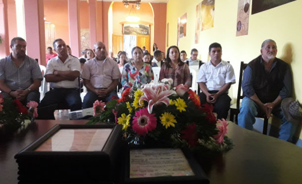 Entregan reconocimiento Orgullo de mi Municipio a productores emprendedores