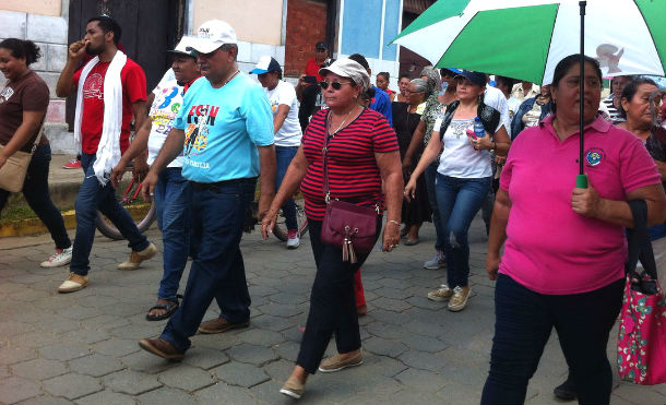 Las familias de Somotillo se desbordan en la “Caminata de las Victorias”