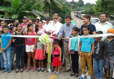 Candidatos de Alianza Unida Nicaragua Triunfa en Camoapa recorren proyectos emblemáticos