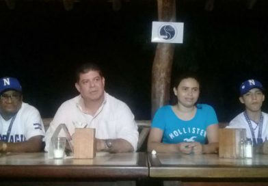 Alcaldía de Rivas comparte cena con jugador y mánager medallista de oro panamericano