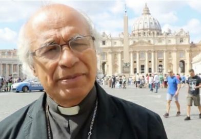 Cardenal Brenes saluda Día de la Independencia