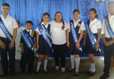 Nueva Guinea: MINED entrega reconocimientos "Orgullo De Mi Municipio"