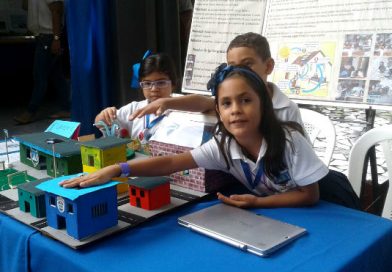 Inauguran segunda feria científica de niños y adolescentes
