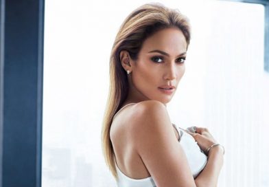 Jennifer Lopez infarta a sus fans con atrevida transparencia que no dejó nada a la imaginación