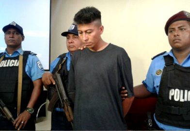 Policía Nacional presenta a Leyser Enrique Palma, acusado de múltiples delitos.