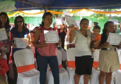 (+Fotos) Nindirí celebra promoción de nuevos emprendedores