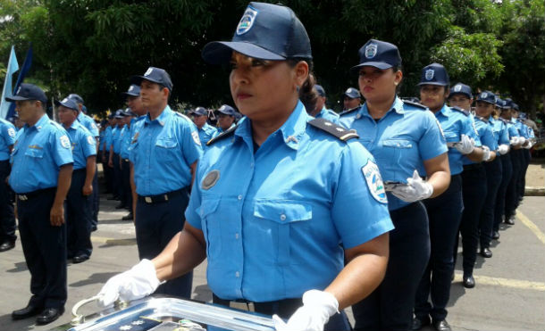 Chinandega: Policía Nacional realiza acto de ascenso de grados