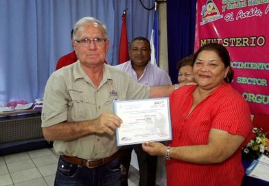 Chinandega: entregan reconocimientos Orgullo de mi País a productores de El Viejo y Puerto Morazán