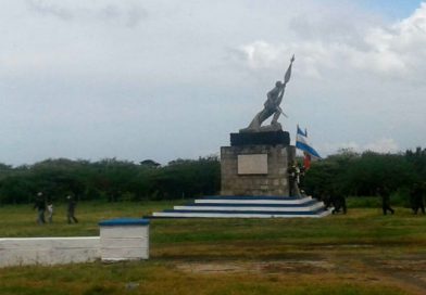 Estudiantes celebran el 161 aniversario de la Batalla de San Jacinto
