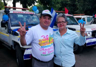 Chinandeganos celebran la llegada de 13 ambulancias para mayores éxitos en la salud
