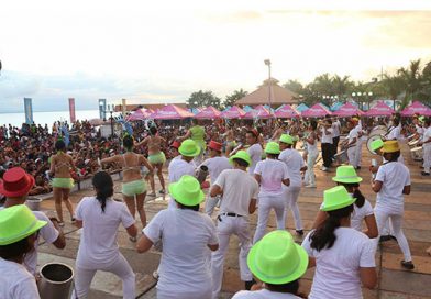 INTUR celebra Octubre Victorioso con Carnaval Acuático