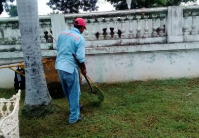 Alcaldía de Managua intensifica labores de limpieza en los cementerios de la capital