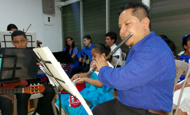 Chinandeganos rinden homenaje al músico Publio Bautista