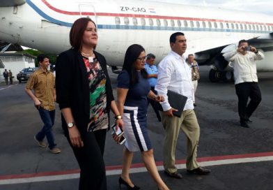 Cuba entrega importante donativo de alimentos para afectados por lluvias