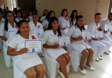 Chinandega: Realizan II promoción de la Escuela de Auxiliares de Salud