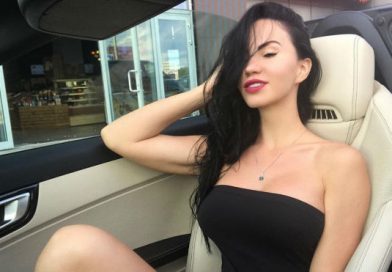 (+fotos y vídeo) Descubre porque esta chica volvió loco a todo internet, ¿su lunar tendrá algo que ver?