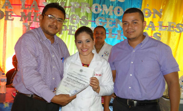 ELAM gradúa a 25 médicos en Zelaya Central
