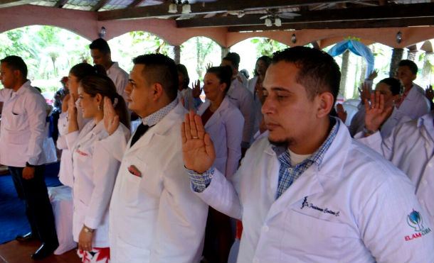 ELAM gradúa a 25 médicos en Zelaya Central