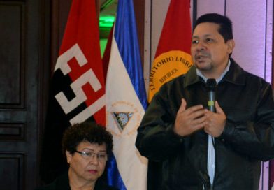 Mined suspende clases en todo el país