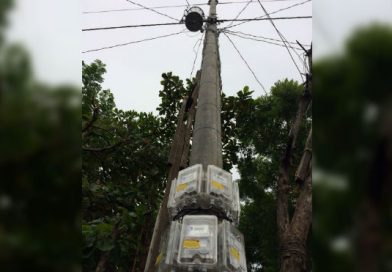 Más familias de Santa Elena cuentan con nuevo servicio de energía eléctrica