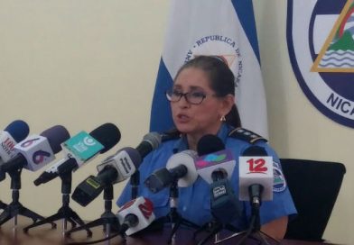 Policía Nacional resguarda cementerios del país