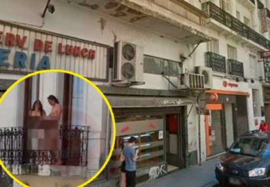 (+Vídeo) Transeúntes graban a pareja que tenia s3x0 en un balcón