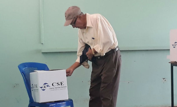 carazoelecciones1