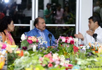 Presidente Daniel y Compañera Rosario sostienen intercambio con Presidente de Honduras
