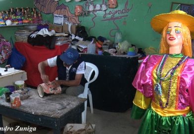 Leoneses se preparan para el tradicional Festival de las Gigantonas