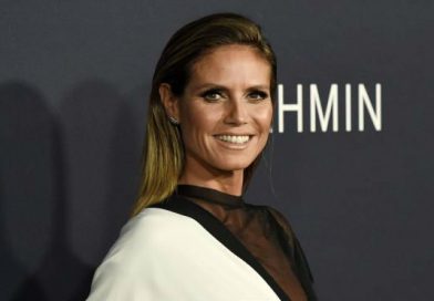 ¡Heidi Klum protagoniza tremendo desnudo en redes!