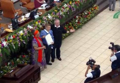 Otto de la Rocha recibe orden "General José Dolores Estrada, Batalla de San Jacinto en Grado Gran Cruz"