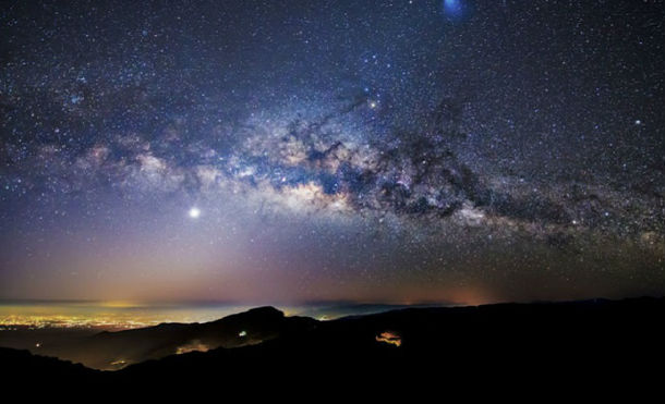 Descubren en la galaxia un objeto misterioso demasiado grande para ser un planeta