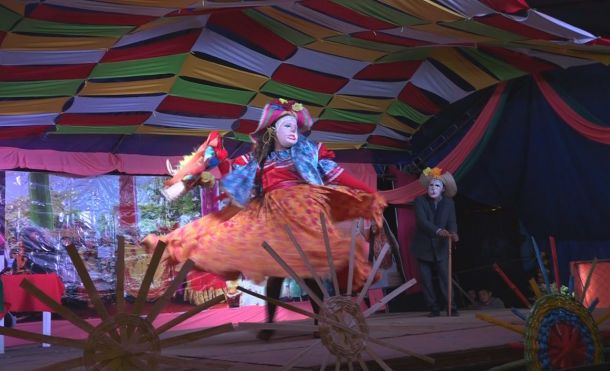 Folclor y tradición en noche de nesquiza de maíz y elección de la vieja de El Torovenado El Malinche