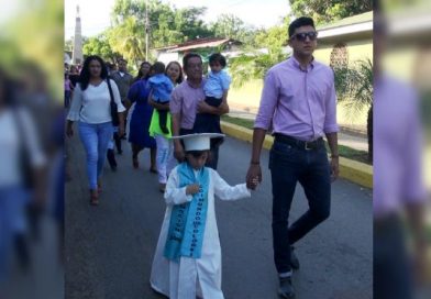 66 niños y niñas se promocionaron del CDI "Mundo de Colores" de Nindirí