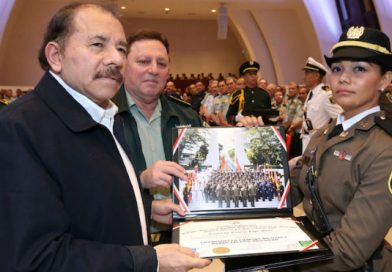 El Comandante Daniel y Compañera Rosario presidirán acto de graduación de cadetes del Centro Superior de Estudios Militares