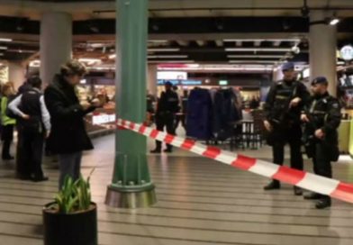 La policía dispara a un hombre armado con un cuchillo en el aeropuerto de Schiphol, en Amsterdam